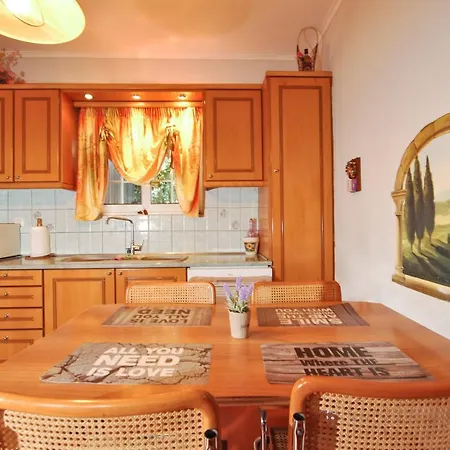 Apartamento Cozy & Elegant In Town